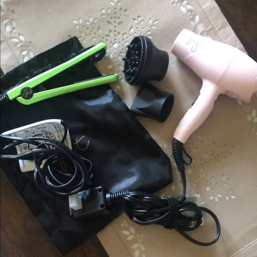 PYT mini hair dryer and straightener